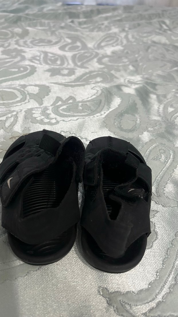 Siyah Erkek Çocuk Cırt Cırtlı Terlik - Görsel 2