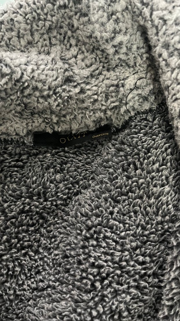 , uzun kollu, yılan desenli gri kazak - Görsel 3