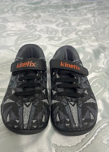 Kinetix 29
