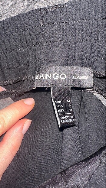 Mango Mango siyah kumaş pantolon