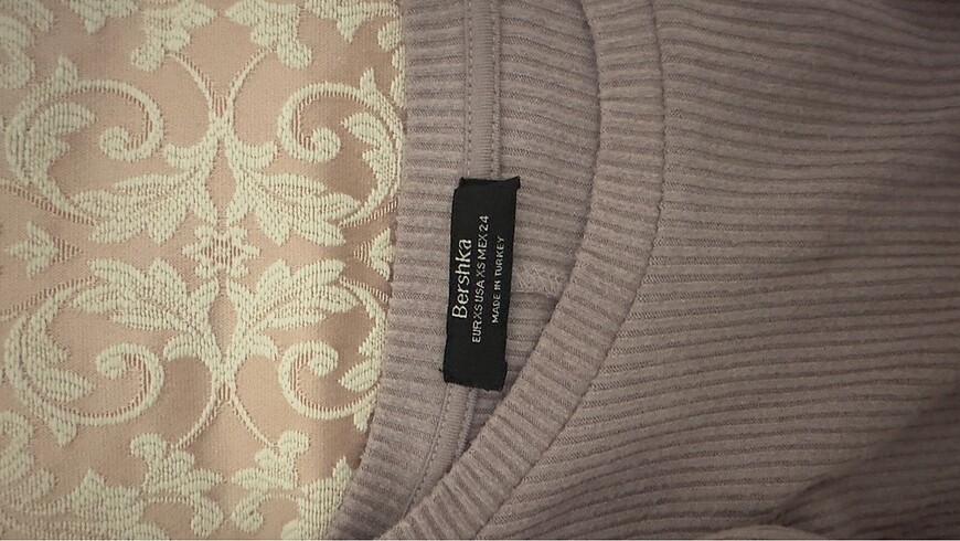 xs Beden Bershka elbise