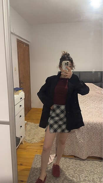 Zara Kareli etek
