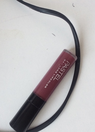 universal Beden pastel likit ruj