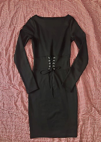 Kadın Siyah Gotik Midi Kalem Elbise
