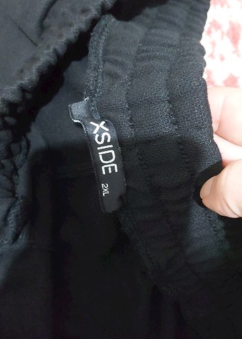 Siyah Rahat Kesim Erkek Şort - Görsel 5