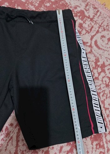 Siyah Elastik Bel Kısa Spor Şort - Görsel 5