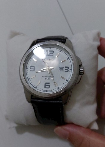 Casio Casio Klasik Gri Beyaz Erkek Kol Saati