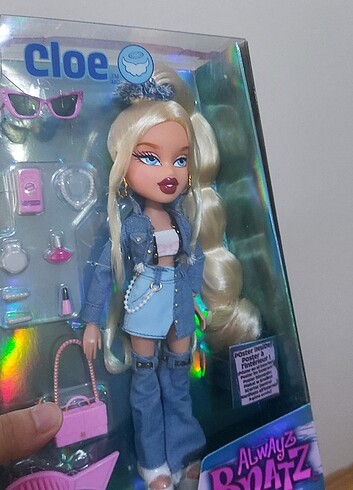 Beden Bratz, Bratz alwayz cloe