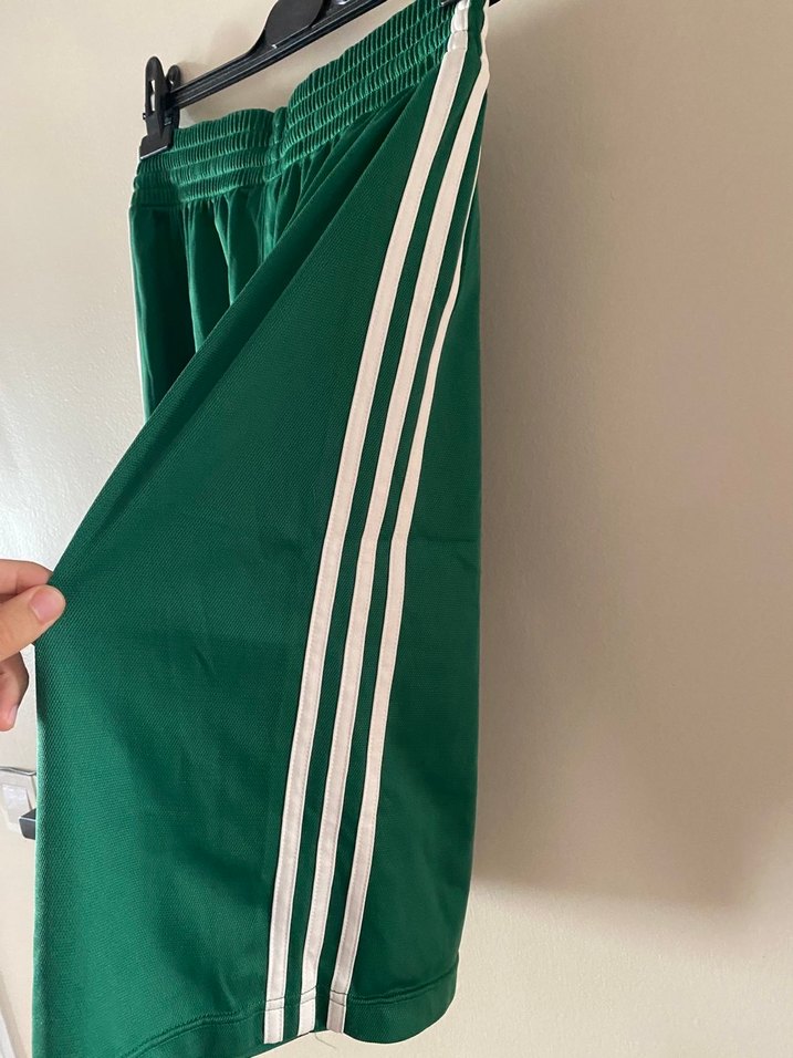 Adidas Erkek Yeşil Midi Spor Şort - Görsel 3