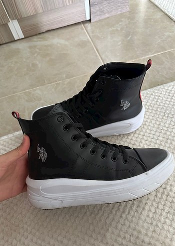 U.S Polo Assn. Siyah Beyaz Yuksek Bilekli Sneaker