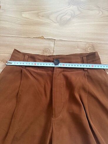 xs Beden camel Renk Zara marka pantolon