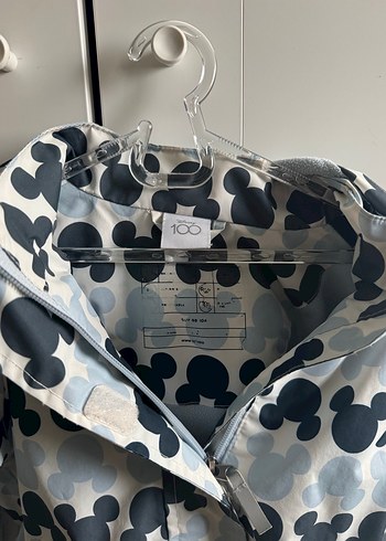 Erkek Çocuk Gri Desenli Düğmeli Yağmurluk - Görsel 3