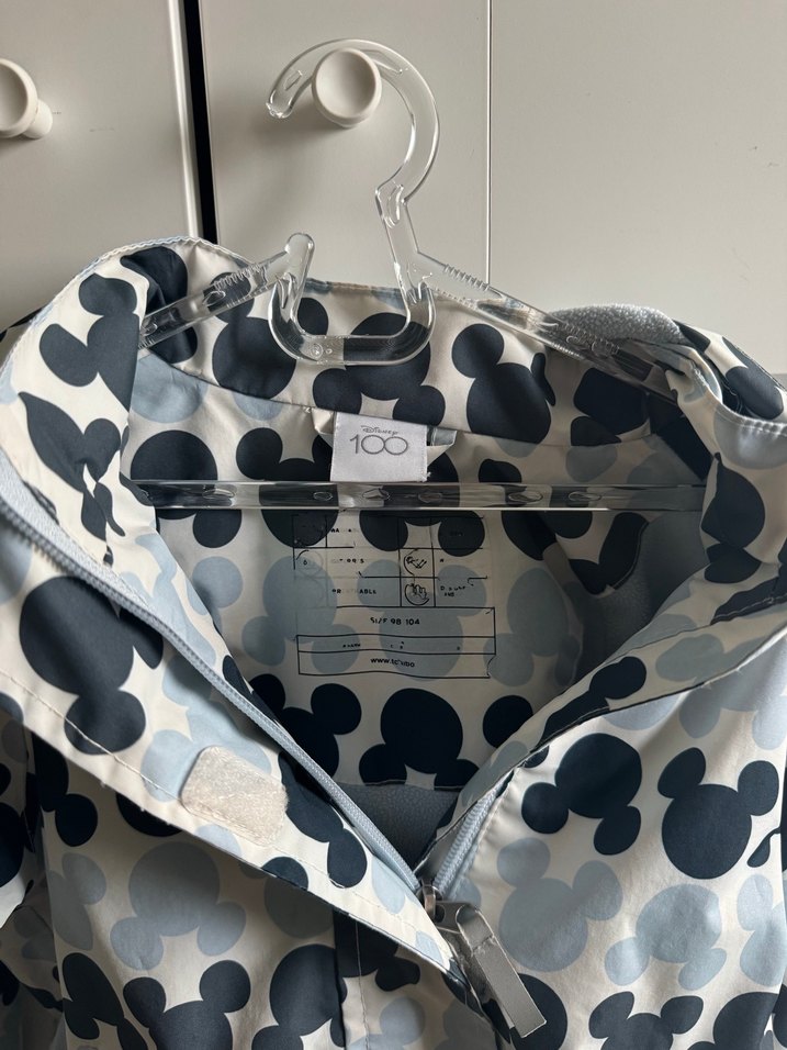 Erkek Çocuk Gri Desenli Düğmeli Yağmurluk - Görsel 3