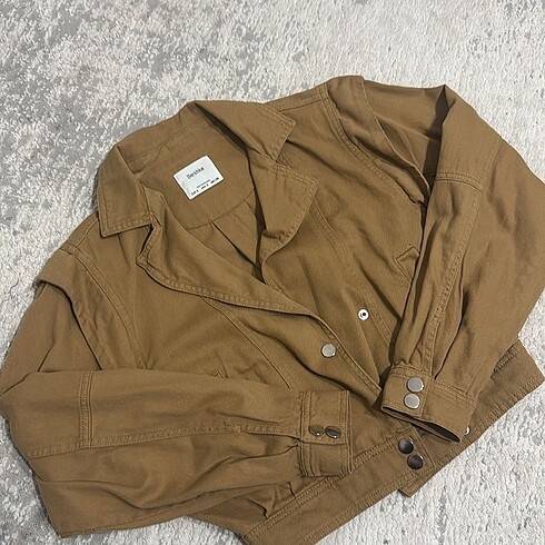 Bershka Ceket