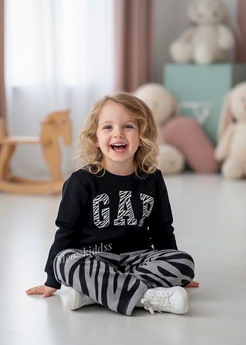 Gap DESENLİ KIZ ÇOCUK TAKIM