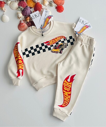 HOT WHEELS TEMALI ORGANİK PAMUK TAKIM