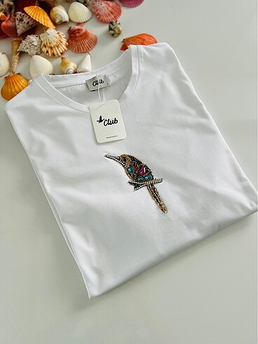 Beymen Club TAŞ İŞLEMELİ TSHIRT