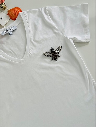 ipekyol ÖNÜ TAŞ İŞLEMELİ TSHIRT