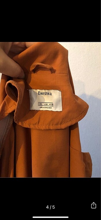 38 Beden turuncu Renk Bershka yazlık trenc