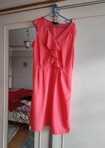 H&M Pembe V Yakalı Fırfırlı Midi Elbise