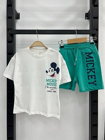 Zara etiketli mıckey takım