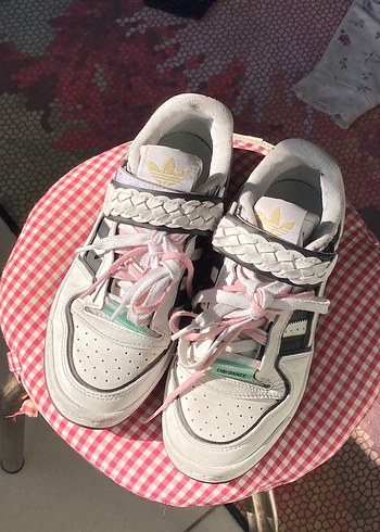 38,5 Beden Adidas forum low