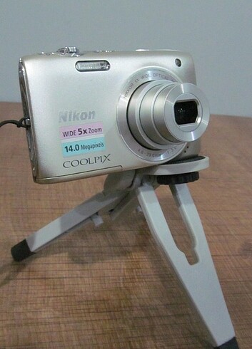 Nikon Coolpix Dijital Fotoğraf Makinesi 