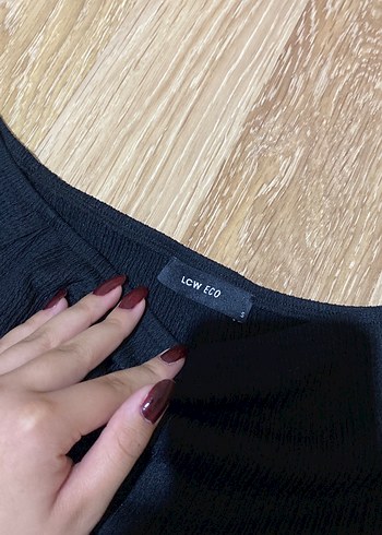 LC Waikiki Siyah Kısa Kollu Örme Mini Bluz