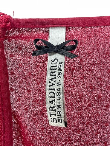 m Beden kırmızı Renk Stradivarius Bluz %70 İndirimli.
