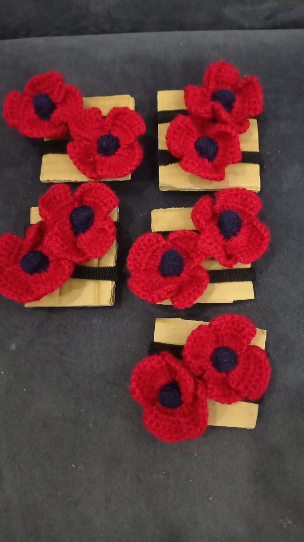 çift gelinçik toka 5 adet var - Görsel 2