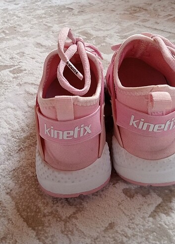 34 Beden Kinetix kız çocuk sneaker