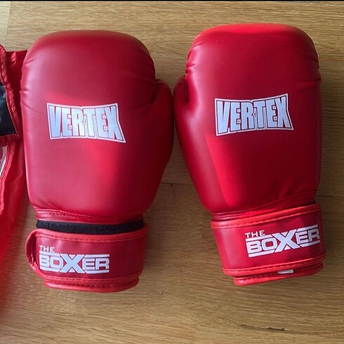 Kick boks eldiveni