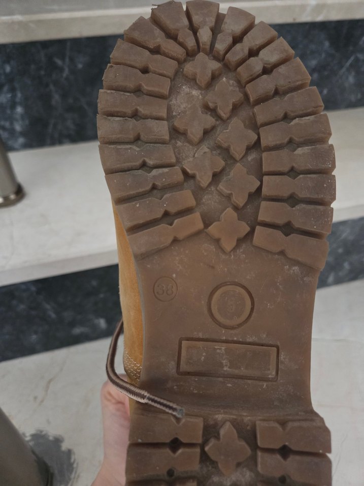 Kahverengi Süet Kadın Botları Blok Topuklu - Görsel 4