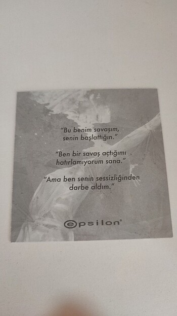  Beden Beyza Aksoy - Kelebeği Öldürmek Ayraç 