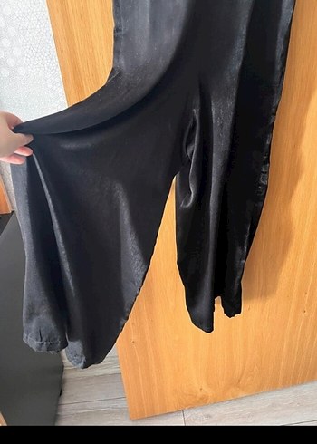 Siyah V Yakalı Uzun Kadın Tulum - Görsel 5