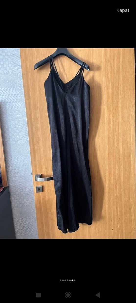 Siyah V Yakalı Uzun Kadın Tulum - Görsel 2