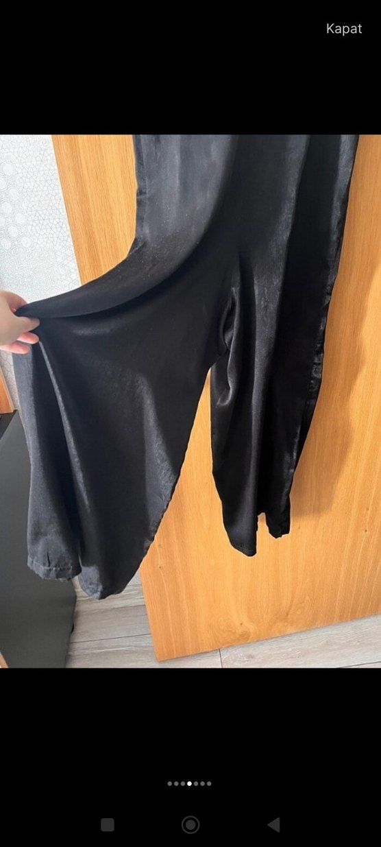 Siyah V Yakalı Uzun Kadın Tulum - Görsel 5