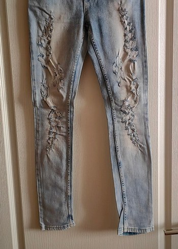 Yırtık Detaylı Kadın Kot Denim Pantolon