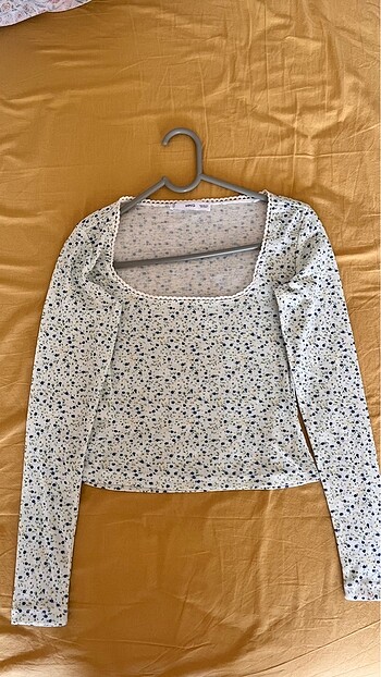 xs Beden crop çiçek desenli