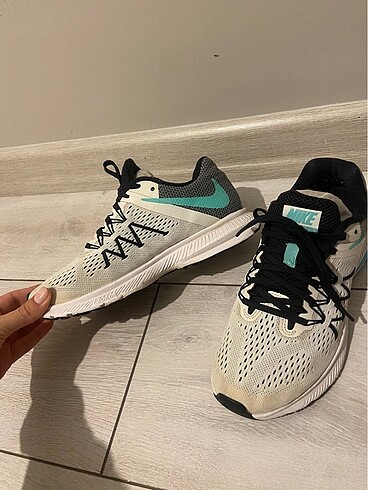 37,5 Beden beyaz Renk Nike Spor Ayakkabı