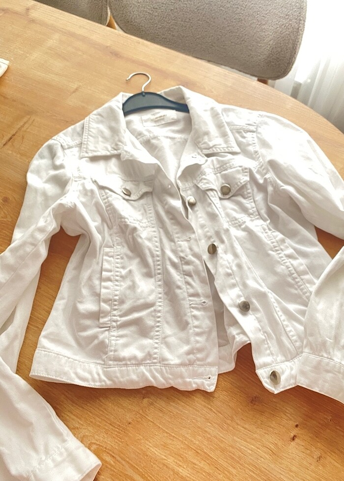 Kadın beyaz ceket - Görsel 2