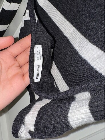 s Beden bershka crop