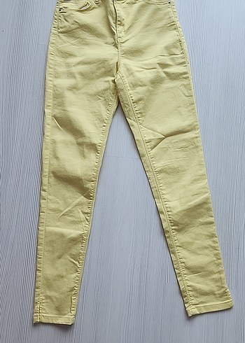 LC Waikiki Pastel Sarı Kadın Midi Skinny Pantolon