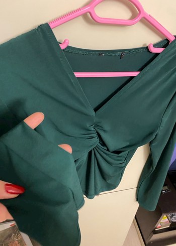 Yeşil V Yaka Pileli Uzun Kollu Bluz - Görsel 6