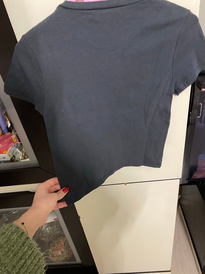 Kısa Kollu Gri Kadın Tişört - Görsel 4