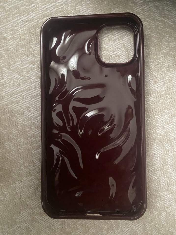 Kahverengi Parlak Gotik Telefon Kılıfı
İphone 11 - Görsel 2