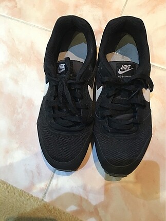 Nike spor ayakkabı