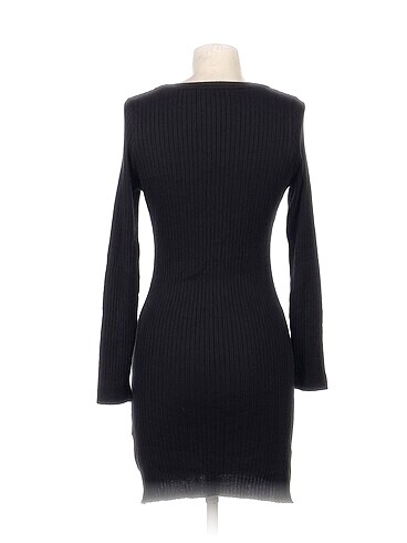 s Beden PreLoved Kısa Elbise %70 İndirimli.