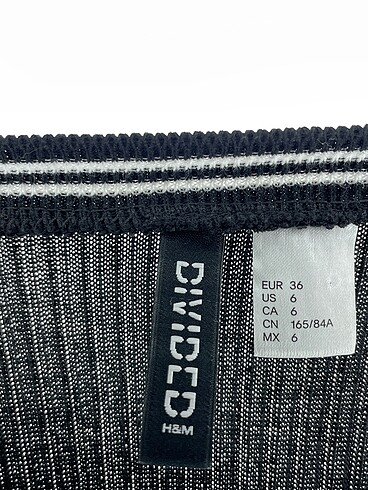 36 Beden siyah Renk H&M Günlük Elbise %70 İndirimli.