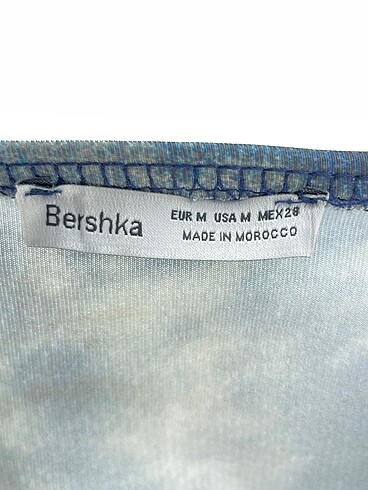 l Beden çeşitli Renk Bershka Bluz %70 İndirimli.